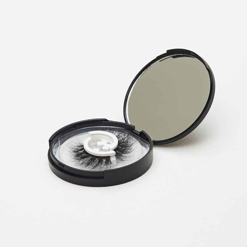 "Black Russian" Press & Release™ Self-adhesive Lash