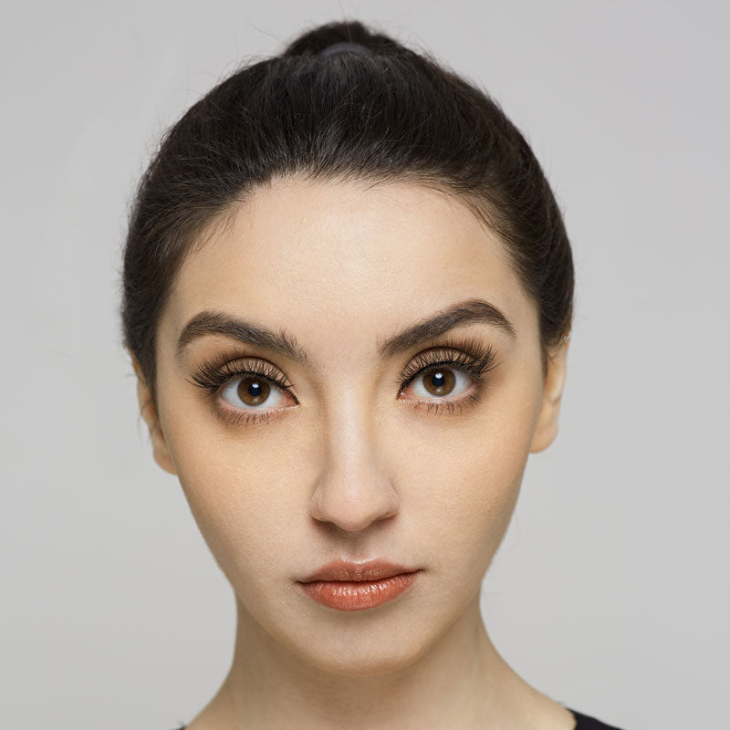"White Russian" Press & Release Self-adhesive Lash